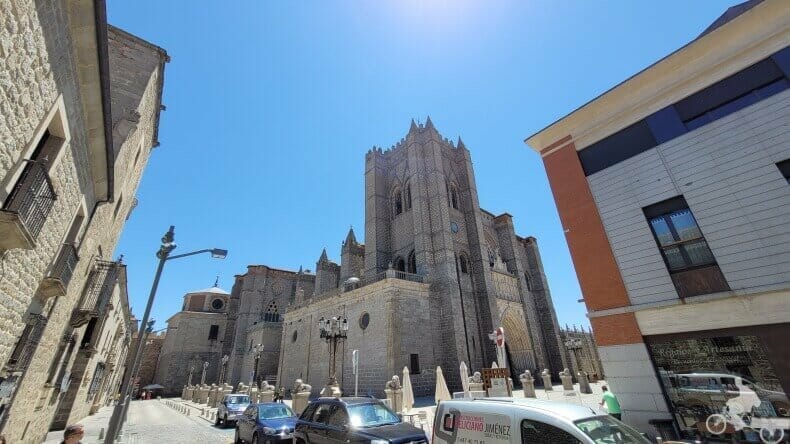 fachada catedral san salvador