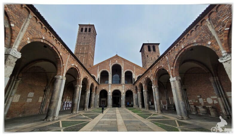 Atrio Ansperto Quadriportico