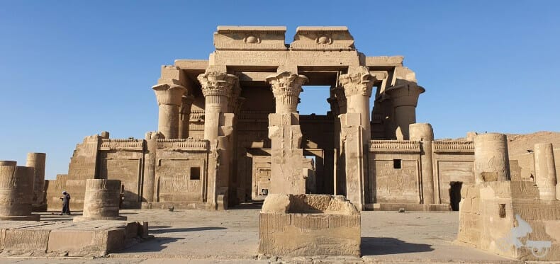 entrada al templo de Kom Ombo