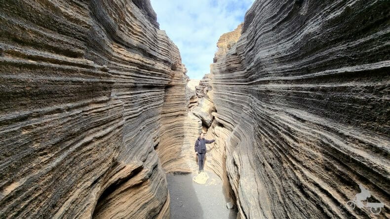 Grieta del volcán montaña Blanca de lanzarote