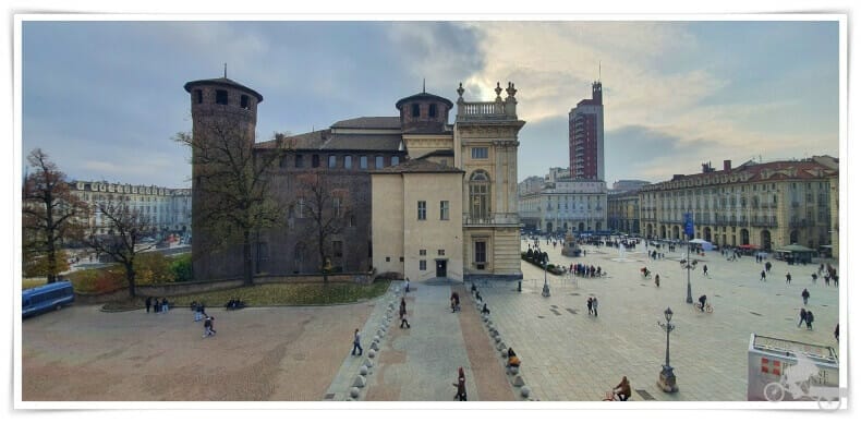 piazza Castello
