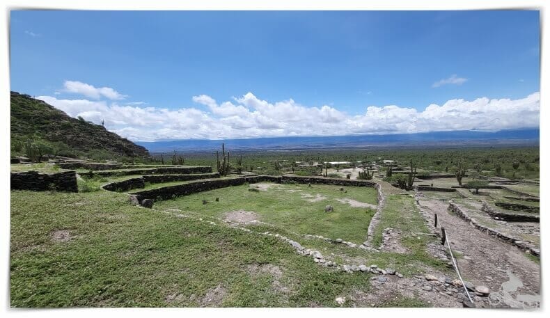 cimientos casas restos arqueologicos