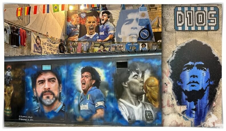 murales de maradona en Nápoles