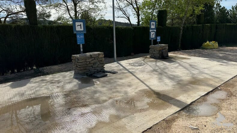 Servicios Área de autocaravanas de Morella
