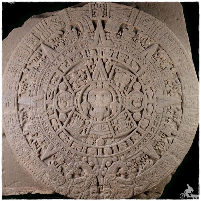 piedra del sol azteca