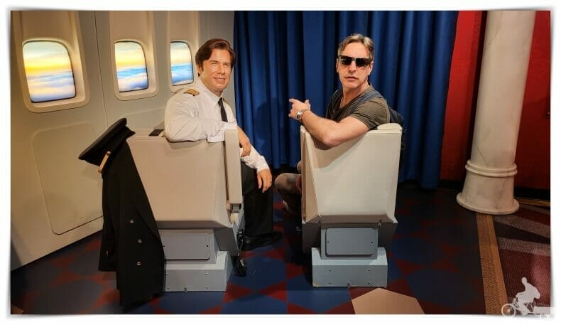 volando con John Travolta