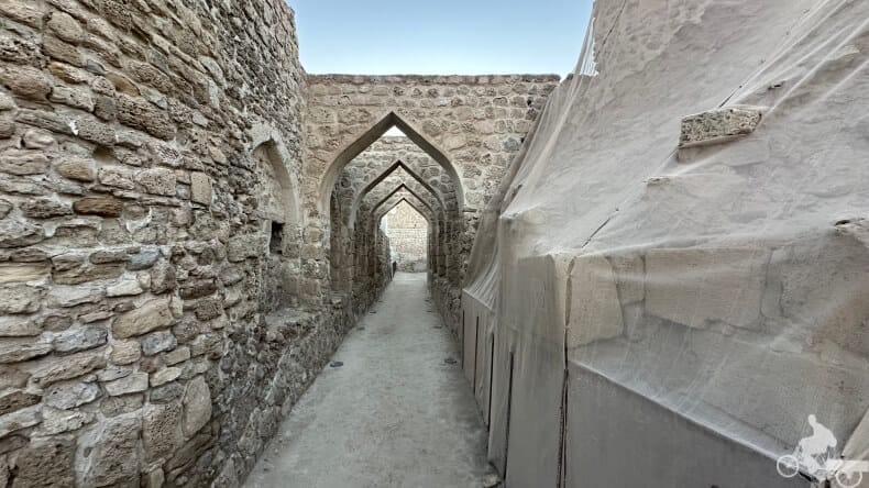arcos de qalat al bahrain