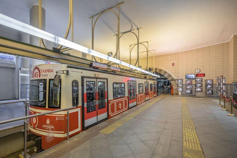 Funicular Karaköy-Beyoğlu Tünel