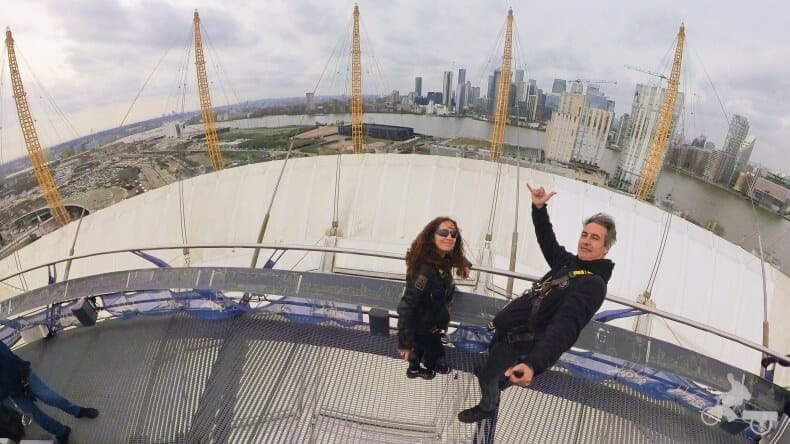 en lo alto de la cúpula de The O2