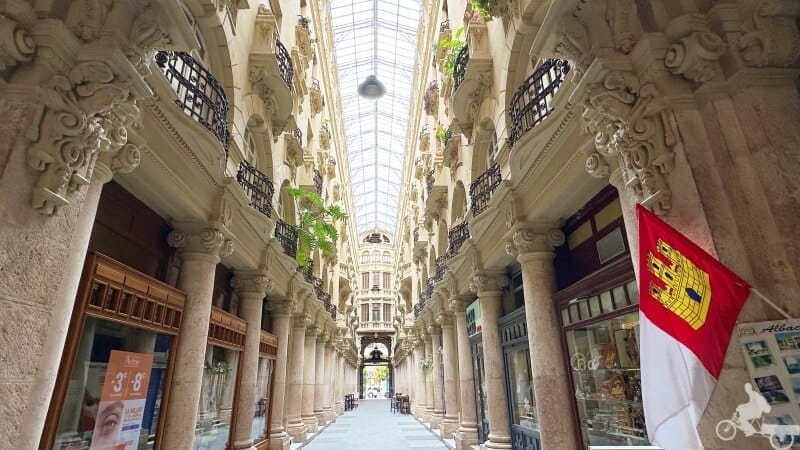 pasaje Lodares