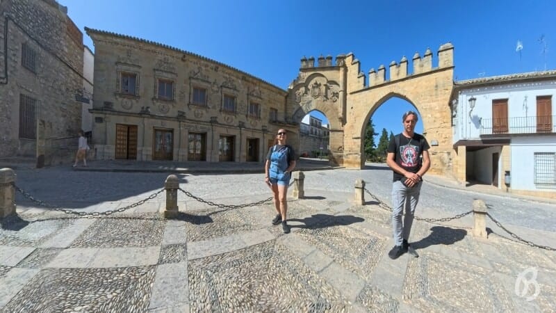 Puerta de Jaén y Arco de Villalar