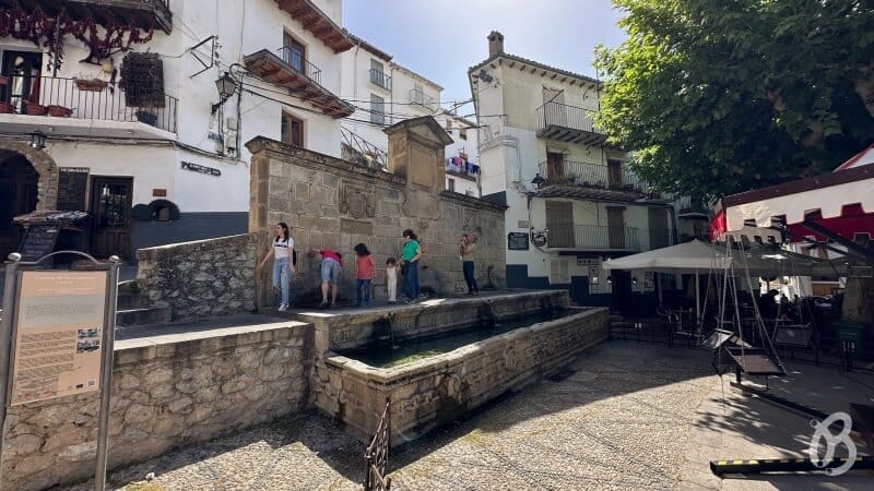 Fuente de las Cadenas