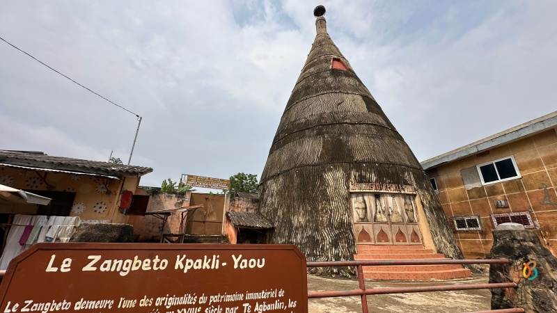 Le Zangbeto Kpakli-Yaou